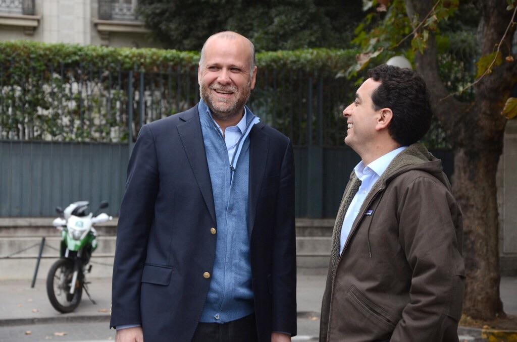 marconunez's tweet photo. Felicitaciones 👏 y todo el respaldo a @alvaroelizalde para que demuestre desde la @Segpres que somos una generación política que proyectará con éxito el Socialismo Democrático. Mucha suerte amigo!  cc/@PROITA https://t.co/tXe69kATEl