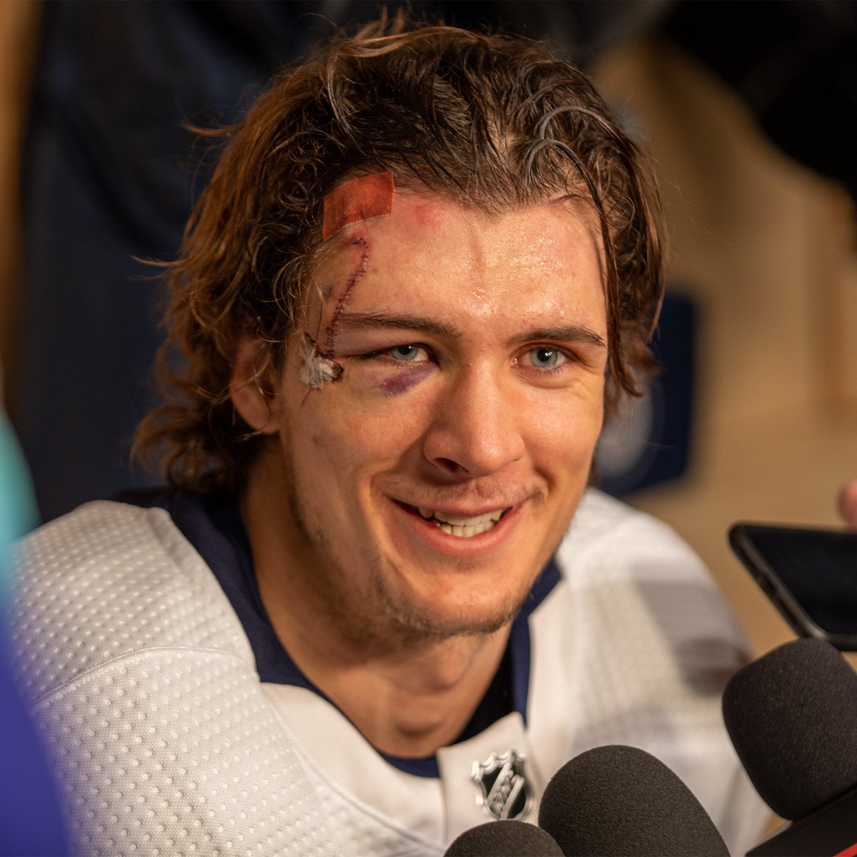 GinoHard_'s tweet photo. Morgan Barron is ready to go for Game 2 😳

(via @NHLJets) https://t.co/3D1hHIRDJ6