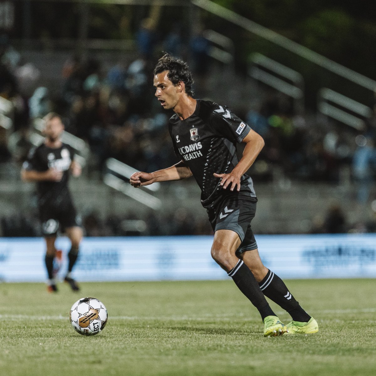 SacRepublicFC's tweet photo. Home stand continues 🔥 

Detroit City FC comes to town this weekend, as our squad looks to keep their momentum against their out-of-conference opponent. 

📝 PREVIEW: https://t.co/THYBjZRlzX https://t.co/rotMTr9gqo