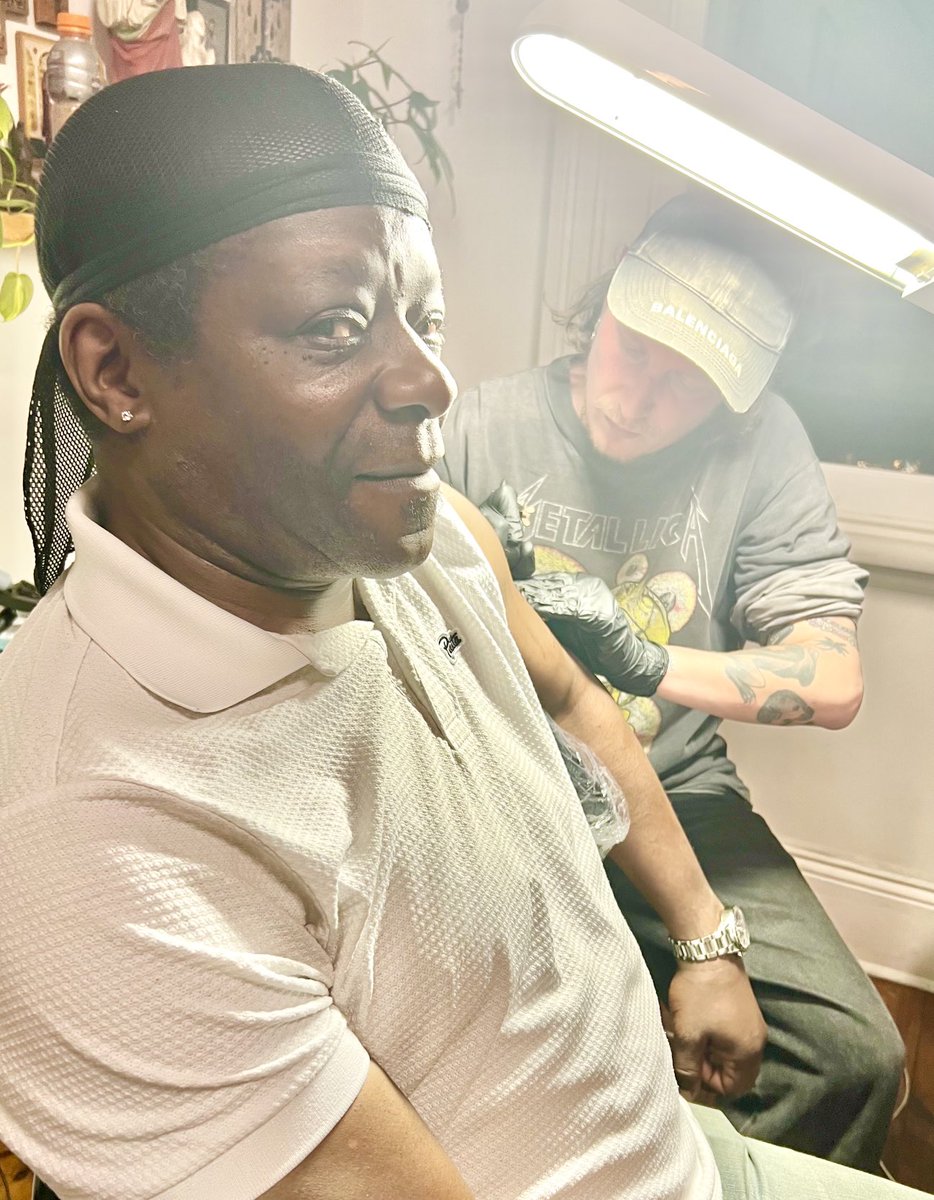 stephenkamos's tweet photo. Yep, after talking about it for years, just went and did it. Bucket list. #art #body #design #ink #tattoo #melbourne #london #mattydβarienzo https://t.co/89KuwlSYXM