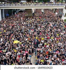 larbiecash's tweet photo. @TalentedFBG I hope you will see me among all these congregations 8051892102 PalmPay https://t.co/ymwtF2arLe