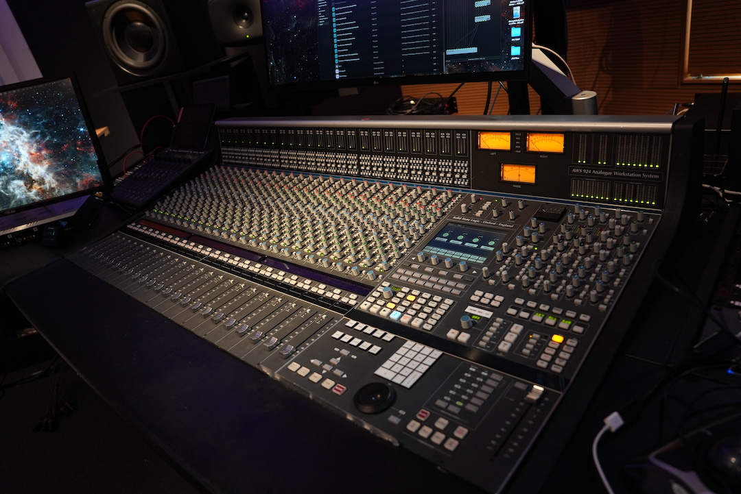 This pre-owned SSL AWS 924 is versatile and powerful enough for any control room and is currently for sale on our website. Check out the full specs here: bit.ly/41seSKY

#proaudio #audiomixing #audioengineer