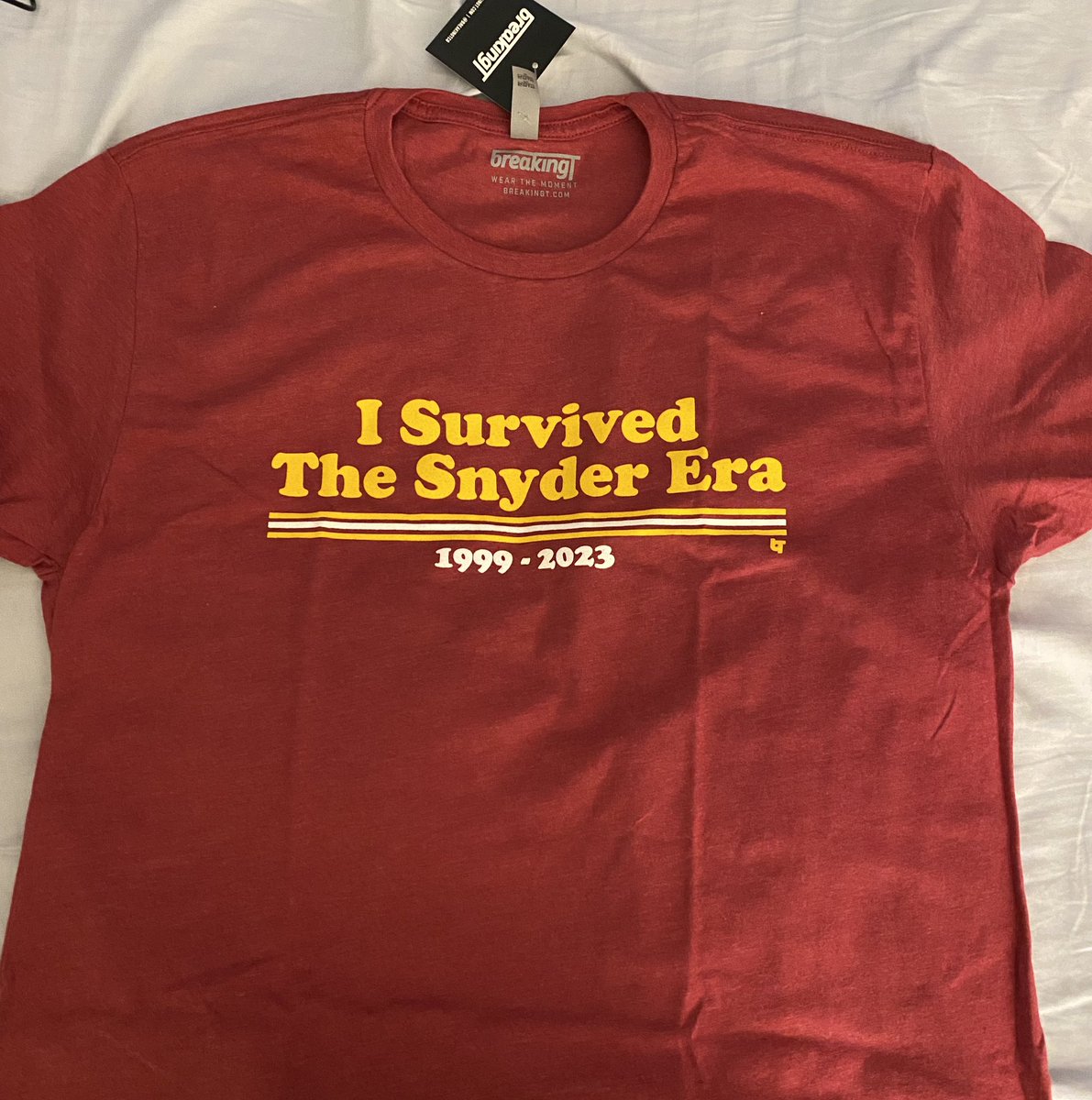jaredgold98's tweet photo. Newest purchase #soldtheteam @BreakingT https://t.co/K463ow1wZZ