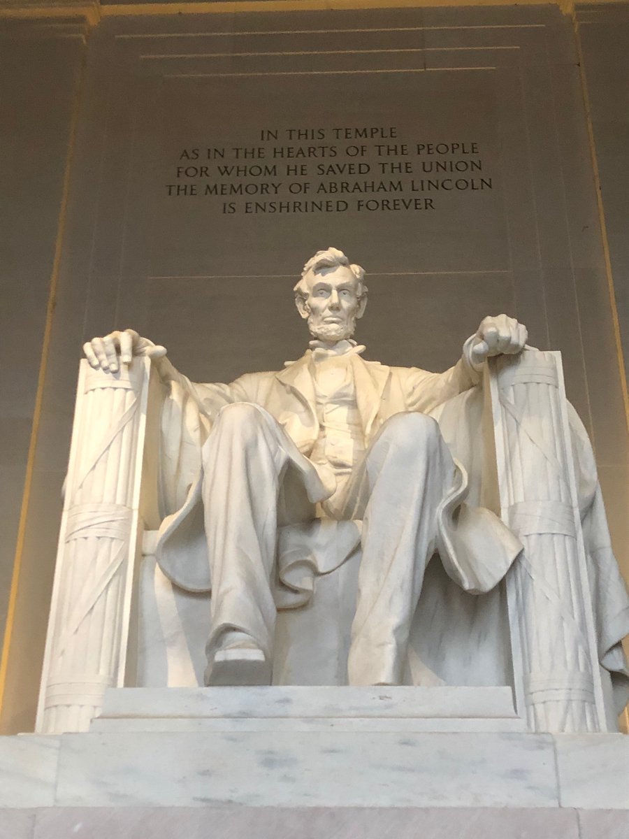 AmandaCIllinois's tweet photo. Leaders that inspire #MLK #Lincoln https://t.co/4xi4swvTFp