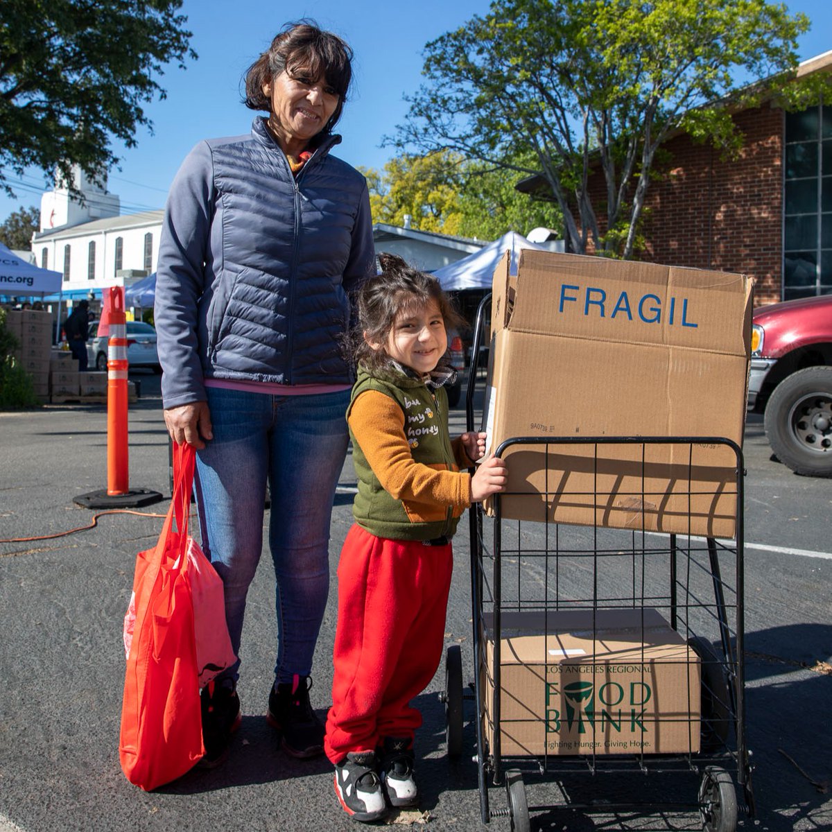 Help your neighbors in LA County facing food insecurity, including those impacted by the recent cut in #CalFresh benefits. Your donation will be matched by <a href="/TheCouponCause/">Coupon Cause</a>, doubling the impact of your gift. secure.lafoodbank.org/site/Donation2…