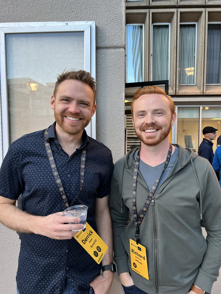 robwalling's tweet photo. .@derrickreimer found his #MicroConf doppelgänger. https://t.co/t2b7ZvnHA2