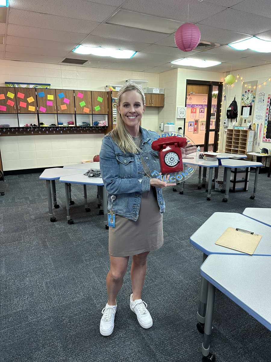 D54Fairview's tweet photo. Congratulations to our most recent red phone recipients, @MissDucey and @MrsKerr118! #wearefv54 #weare54 https://t.co/f458tGdr4y
