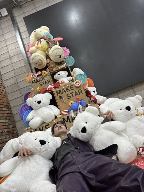 OnlyOneOf_Fr's tweet photo. 2/2 ㅡ #Mine 🐬 https://t.co/33JPSddQKO