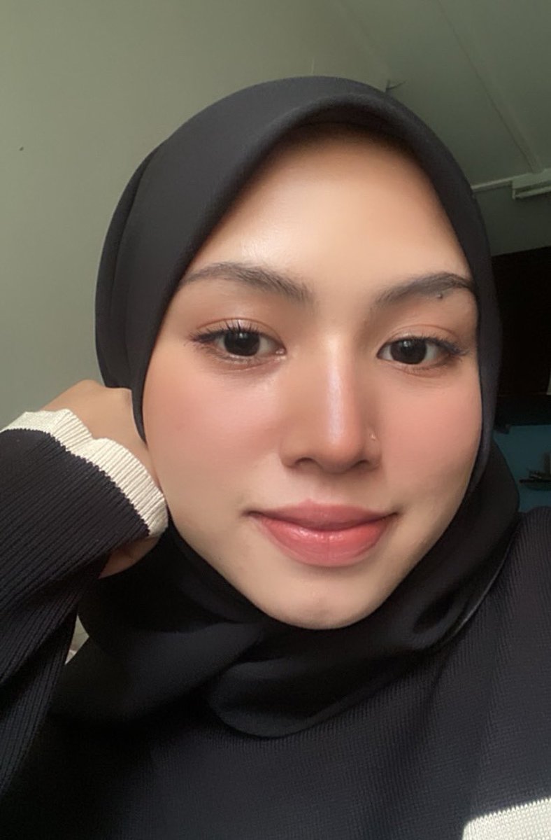 hvbibty's tweet photo. Orangnya:                                Karyanya: https://t.co/4RetL5tes7