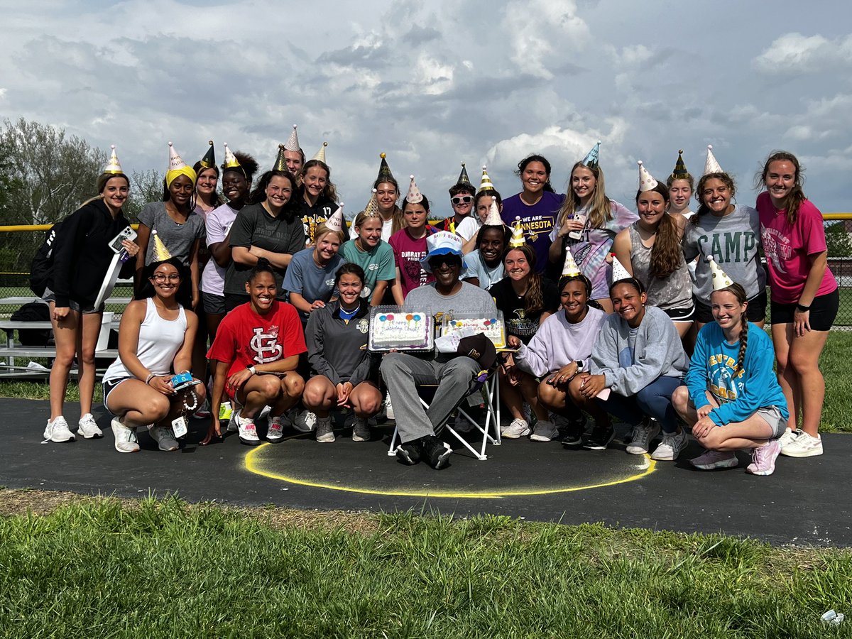 Lady Lions Track & Field tweet media