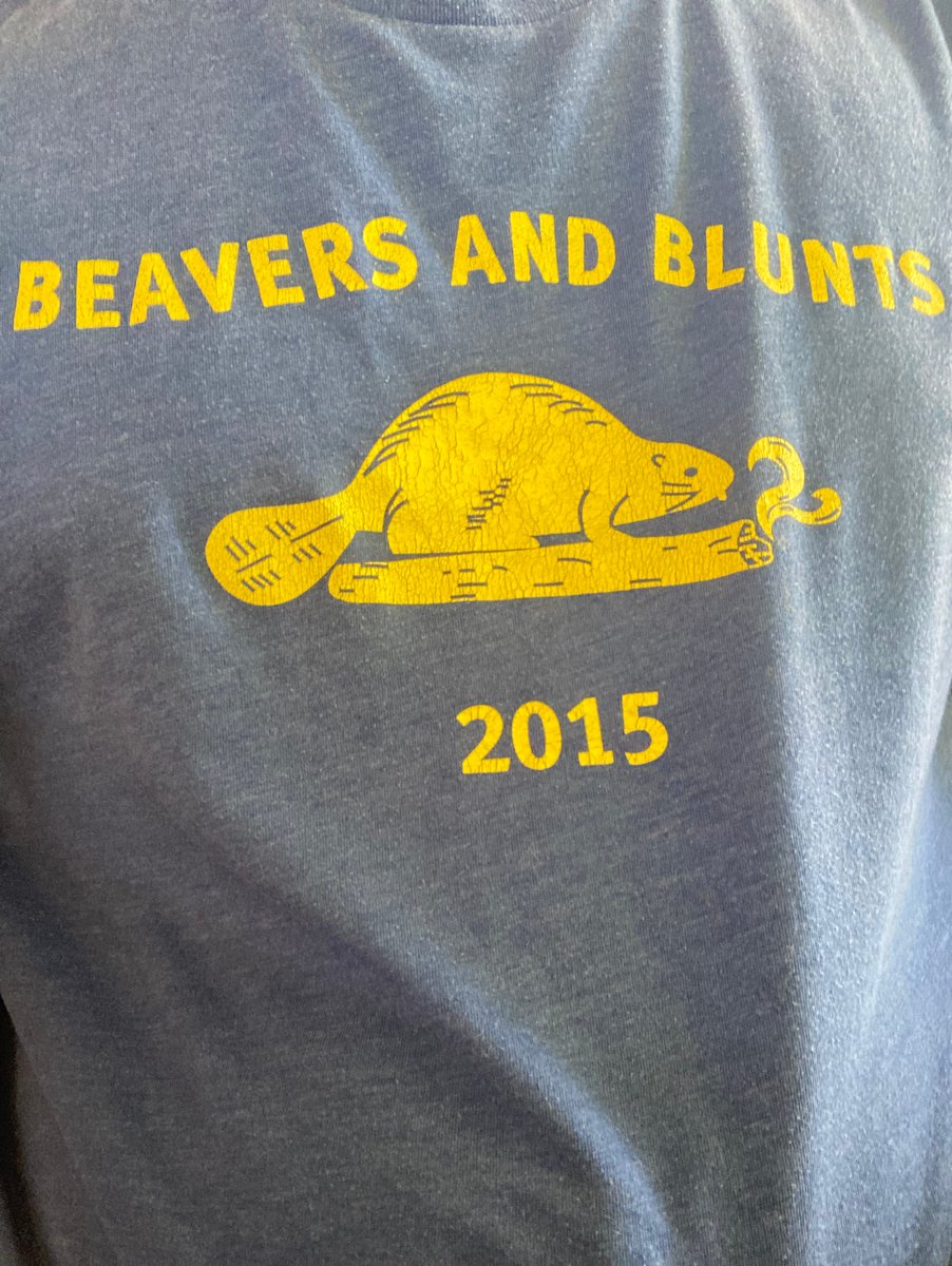 Happy Holidays from our family to yours
🌲 grafletics.com/products/beave…