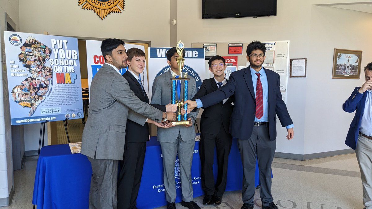 mrteley's tweet photo. 2023 Central Region Consumer Bowl Champions, Hightstown High School!
#Classof2024 #HightstownRams #RamStrong https://t.co/106zyDq6hr