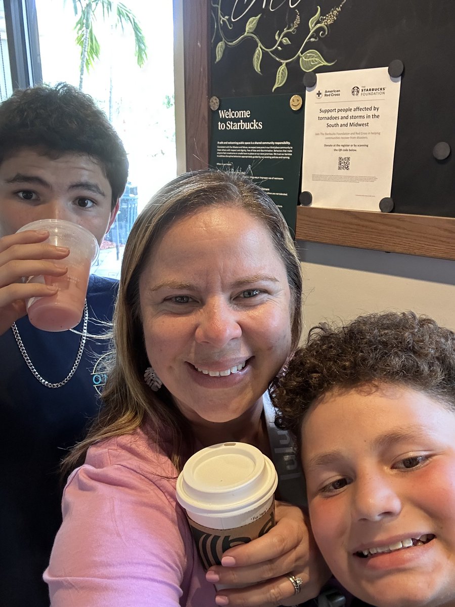 lyncadiaz's tweet photo. Well done boys!!! You worked hard today as teachers with mami
#takeyourchildtowork @pbcsd @DPallaria @OrlandoMastrapa @NhesPta https://t.co/LOIkm7BnlQ