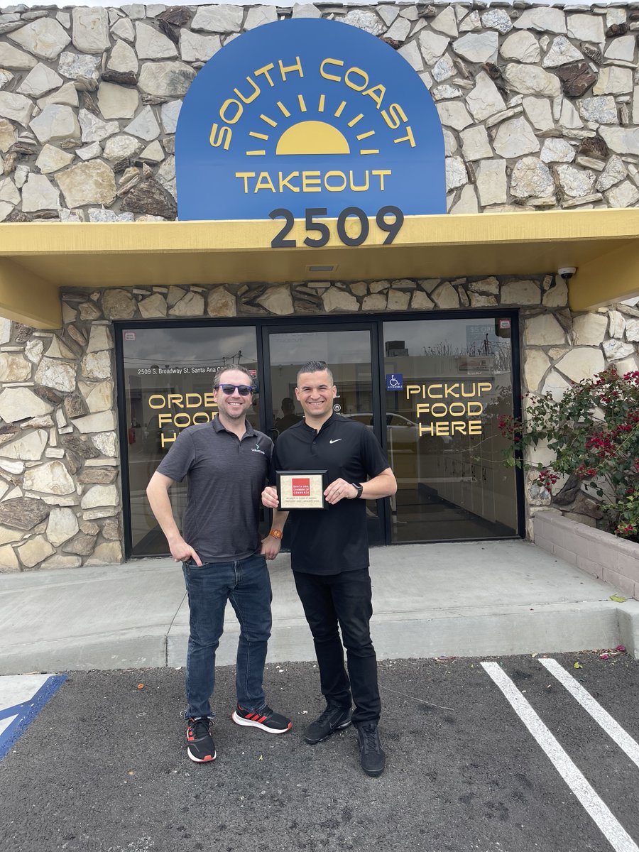 #SSG is invested in the #bizcommunity. As a #SantaAna #ChamberofCommerce Ambassador, our Marketing Manager, Adam delivered the welcome to a new local business. South Coast Takeout is a #ghostkitchen serving up fresh cuisine via #fooddelivery services.