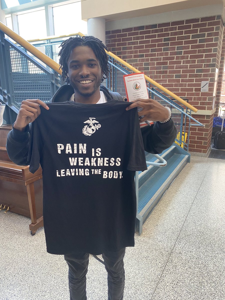 Dr_WsWorld's tweet image. So much fun at the @GAHS_Official Job Fair! So many vendors, so many applications, so many questions and answers! Thanks to our school counseling department for bringing this to life! @principal_dport