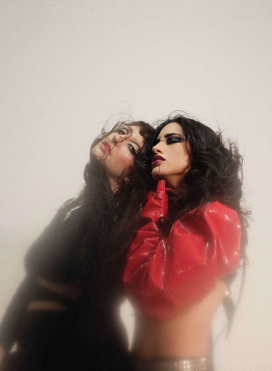 daylimns's tweet photo. “REVOLTA” da @JenniMosello feat. eu, 28/04 

pré-save: https://t.co/PTPYrQUgQR https://t.co/YOytbsZD3q
