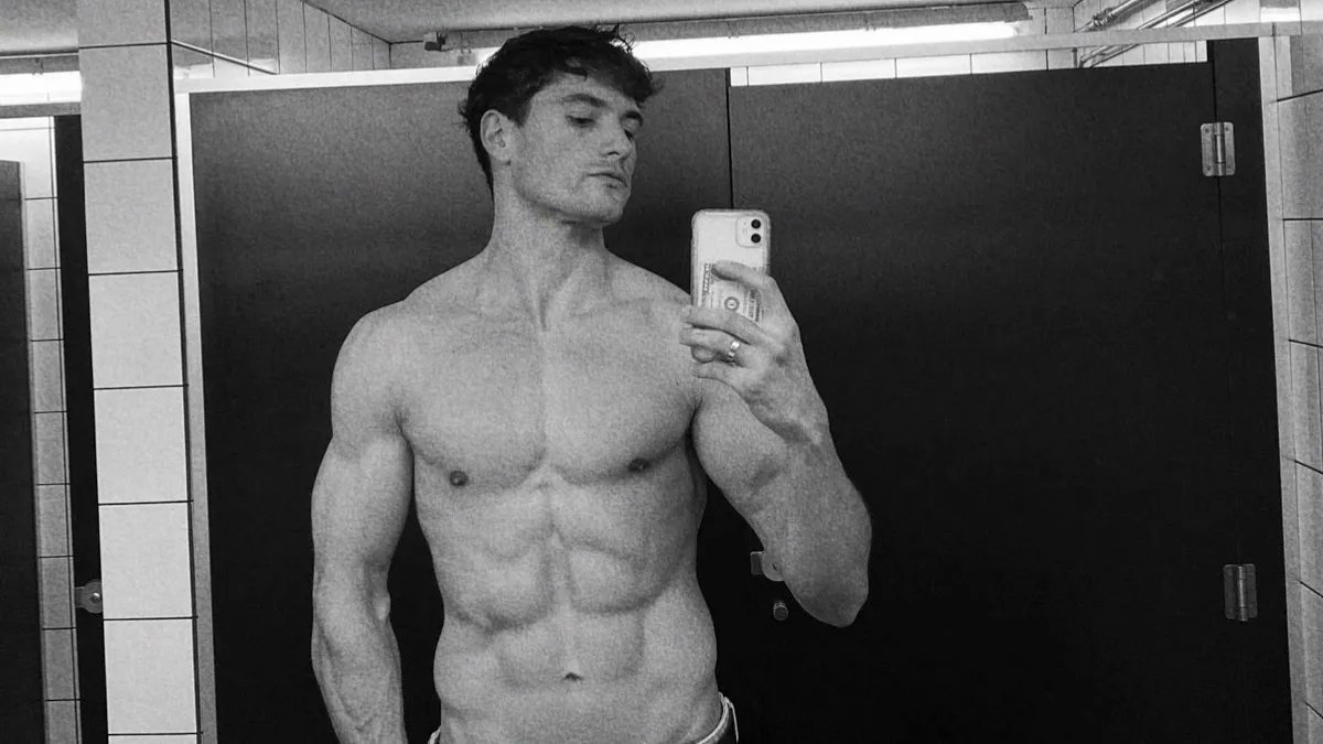 socialitelife's tweet photo. Alex Badia — Male Model Spotlight. Check out the pics of #AlexBadia: https://t.co/t1wzS93naq https://t.co/UkdQw4CIy9