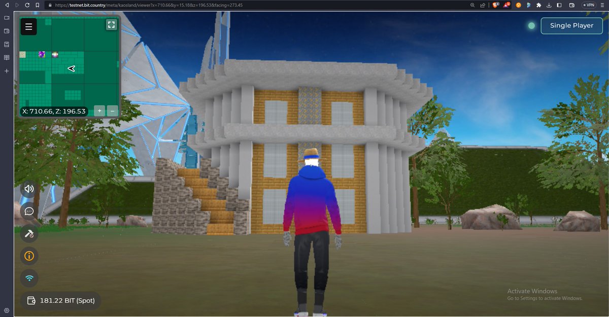 I had a fun building on Kaosland, This is a 6 land units estate right there, planning to extend one more stair on the left entrance and maybe an additional floor. Made of voxels but will add a 3D car or a pool somewhere. The ability to build a hybrid 3D &amp; Voxel is just so cool 🥰