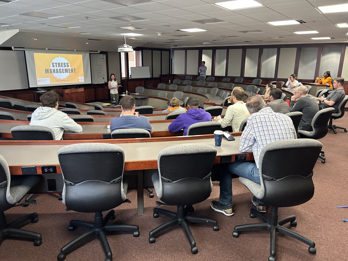 Continuing to build our partnership w/ @UTKLaw Sport Psychology &amp; Motor Behavior graduate student <a href="/kdtowers/">Keira Towers</a> ran a stress management workshop for law students ahead of their final exams. Volunteers supporting Volunteers! <a href="/UTKnoxville/">UT Knoxville</a> <a href="/UTK_KRSS/">UTK_KRSS</a>