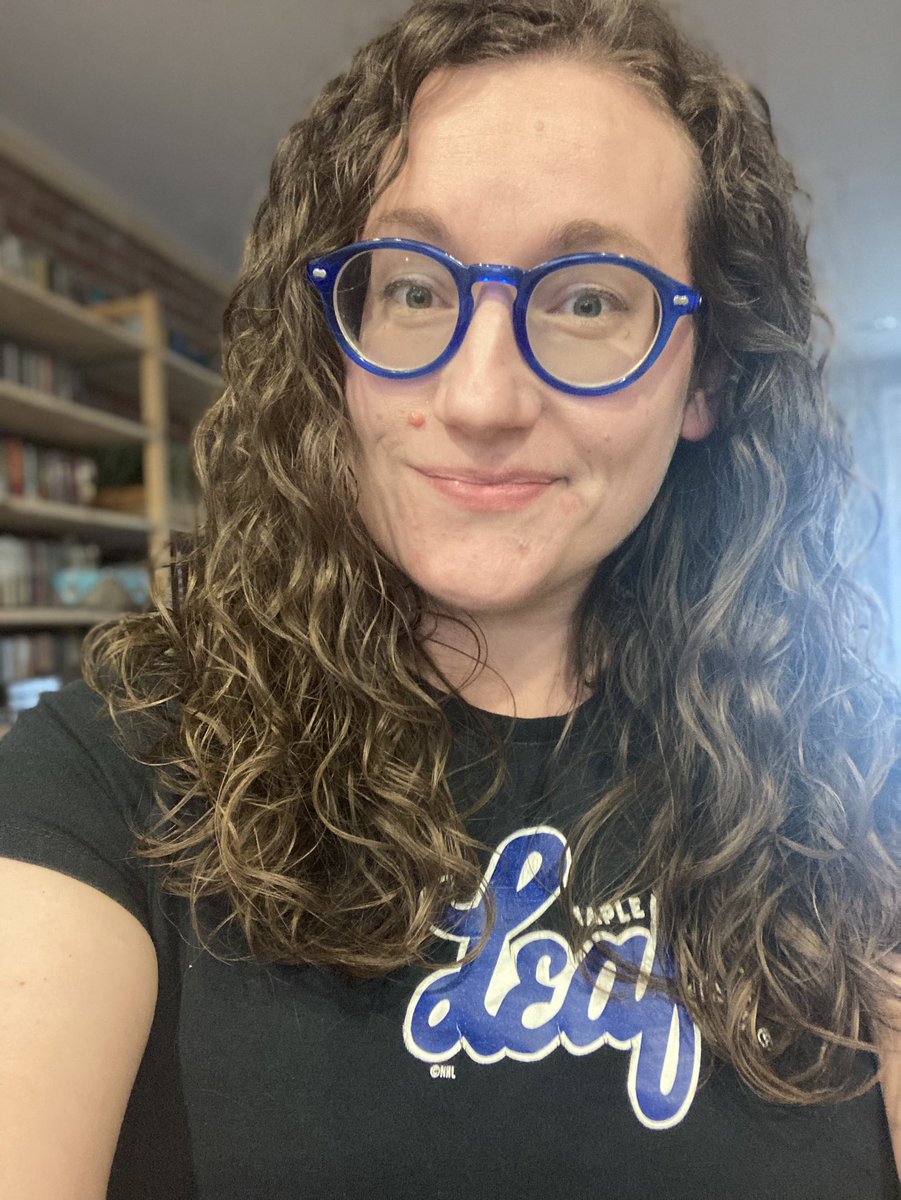 Ready for game 2 in vintage Leafs gear. How vintage? The Leafs have won a playoff series since I bought this.  (yeah, that means it’s about 20 years old…) #GoLeafsGo