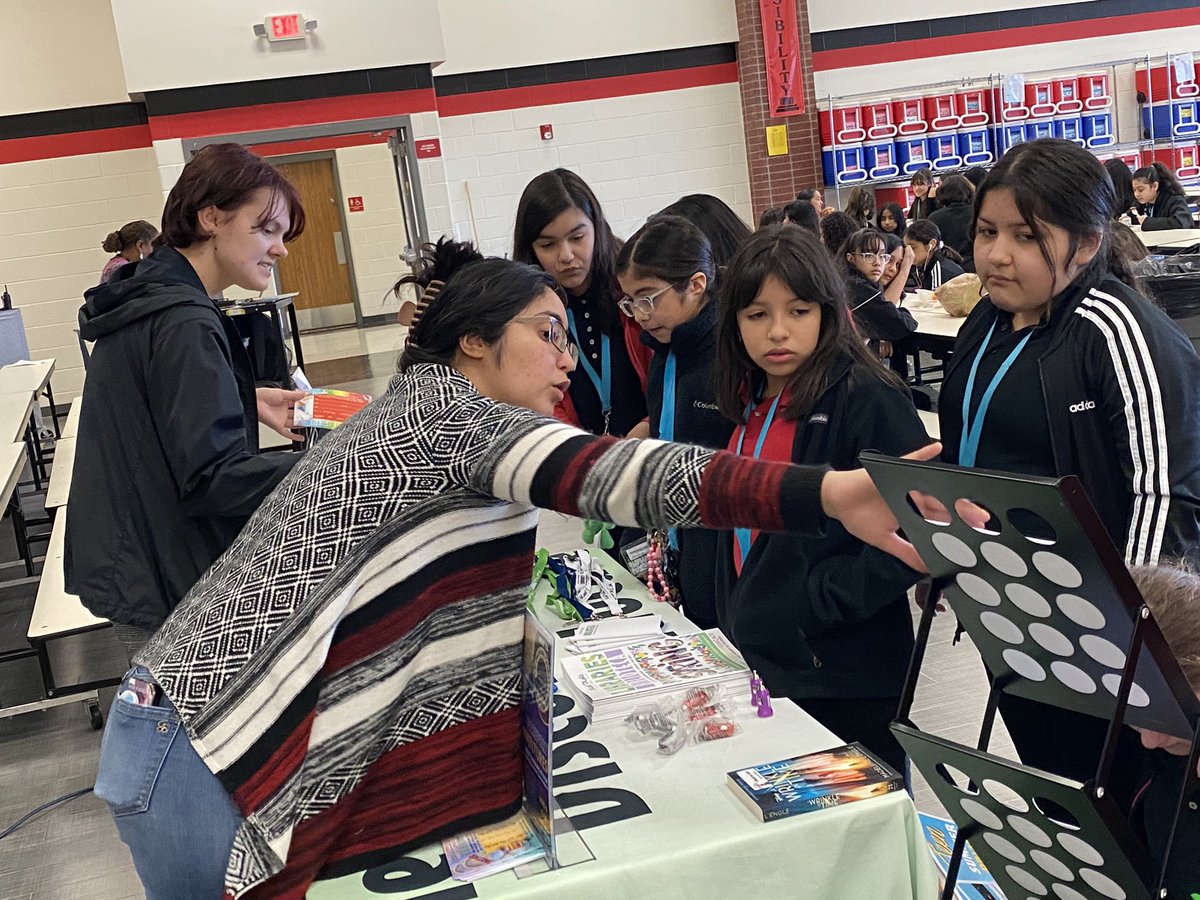 YWLAArnoldGirls's tweet photo. A big shout out to the Grand Prairie Public Library for visiting #YLWA today to tell our students about their free, amazing summer activities and reading programs! We appreciate you! #ywlaliteracy #gpisd #ywpn @grandprairieisd @ywprep @GPTXlibrary https://t.co/vZ9rbPLDzB