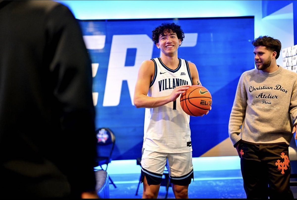 tommygodinjr's tweet photo. 2024 4⭐️ Christian Bliss (@ChristianBliss0) on his official visit at Villanova 👀

NovaNation you think this is the move? Show him some love! https://t.co/jjUT2RCZwC