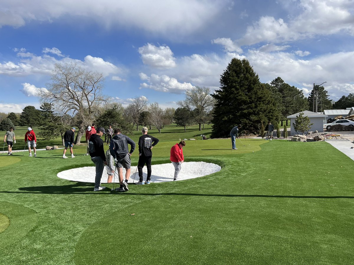 Finished product at the Aurora youth golf sports project! We are done and love to see all the action it’s seeing from <a href="/Husky_Golf/">Aurora Golf</a> already! #golf #golfchat #artificialturf