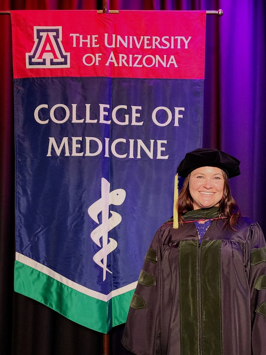 Long live the walls we crashed through, I had the time of my life.. 👩‍🎓➡️👩‍⚕️🩻😊
21 days until I am officially Dr. Rosputni! So surreal. I've worked so hard for this and will continue to work hard for every single patient.

#FutureRadRes #ThisIsWhatADoctorLooksLike #WomenInMedicine