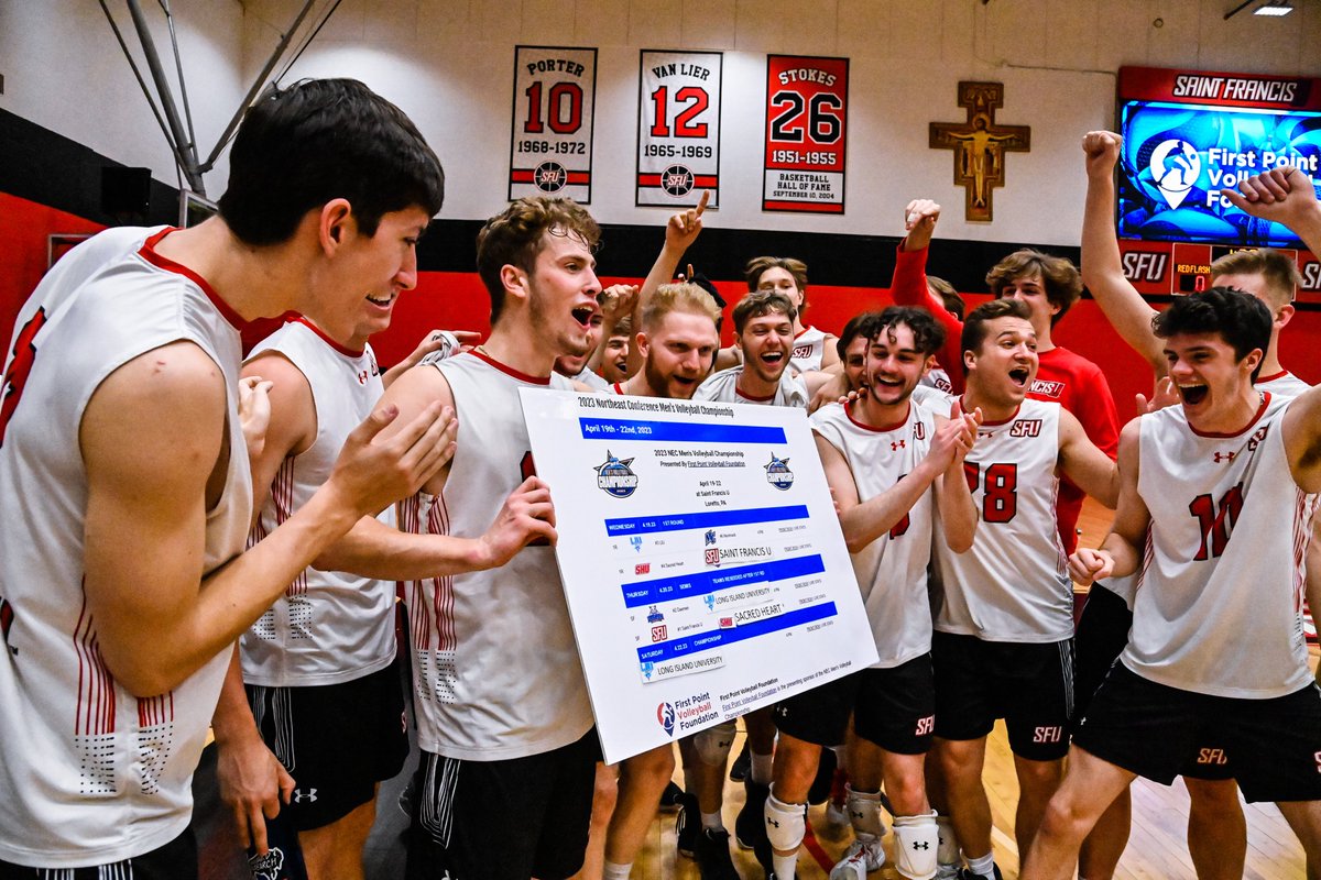 RedFlashMVB's tweet image. Squad showed out in the semis last night 😎

🔴⚡️🏐
#GoRedFlash #RedFlashmvb