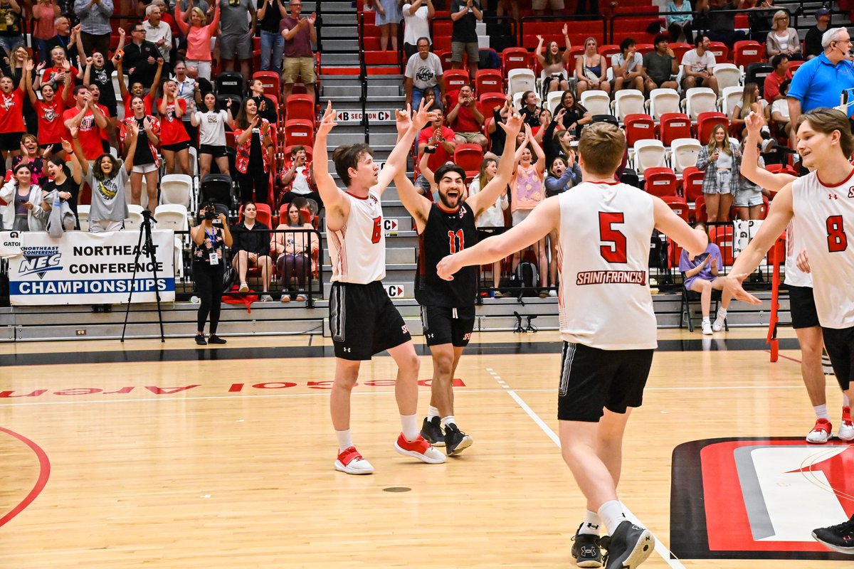 RedFlashMVB's tweet image. Squad showed out in the semis last night 😎

🔴⚡️🏐
#GoRedFlash #RedFlashmvb