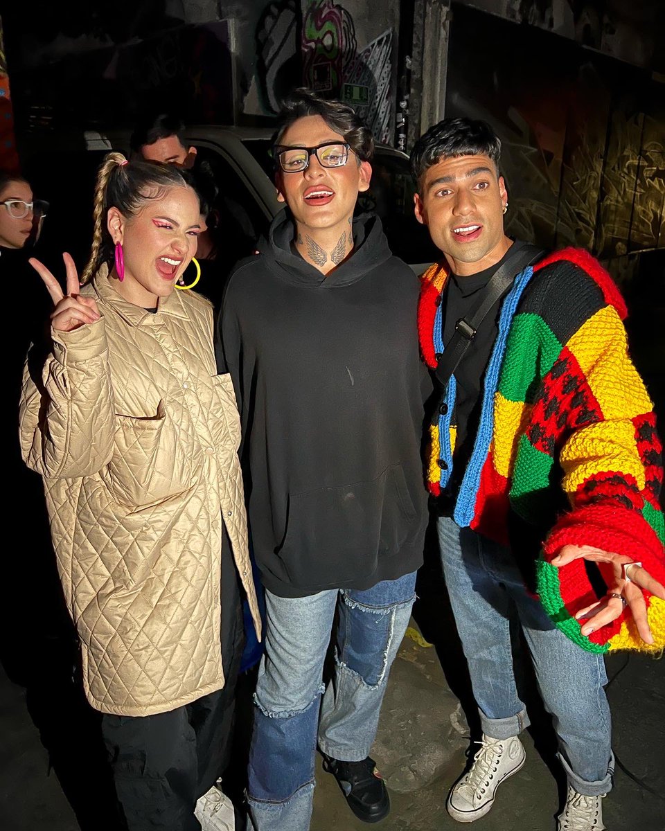 MarRendonMusica's tweet photo. FELIZ BREAKUP 
@lalobrito @papikunno 🥳❤️‍🩹 https://t.co/1YOzksPzEQ