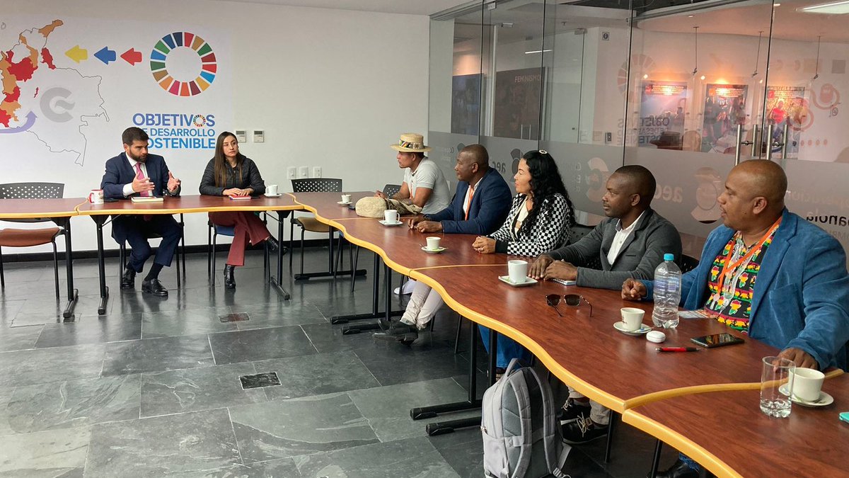 ReDHPaNa's tweet photo. También nos recibió la @AECIDColombia y su coordinador Vicente Ortega, fuimos escuchados y pudimos explicar la dura realidad que vivimos en nuestro territorio, extendimos un llamado de solidaridad y apoyo para avanzar en nuestras iniciativas comunitarias.
#PazParaElPacífico https://t.co/GHgddnA7I6