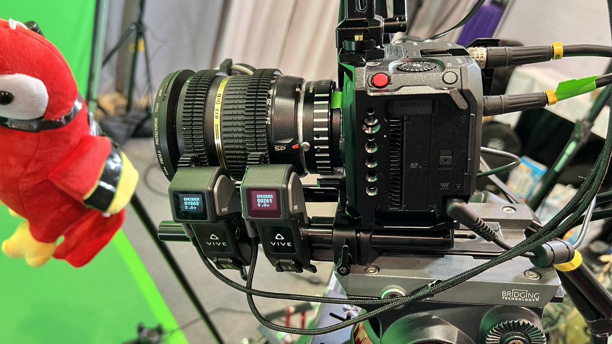 AGraylin's tweet photo. Congrats to @paoyc and the #ViveMars team on a successful announcement of their new #FIZTrack accessory for the ViveMars #Camtrack system. You can now have full positional tracking of cameras & lights together with alignment for Focus Iris and Zoom on the physical camera in virtual production shoots. 🎥😲👍 https://t.co/mnxJO4OR1o
