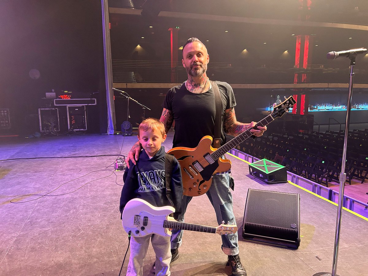 Justin furstenfeld tweet media