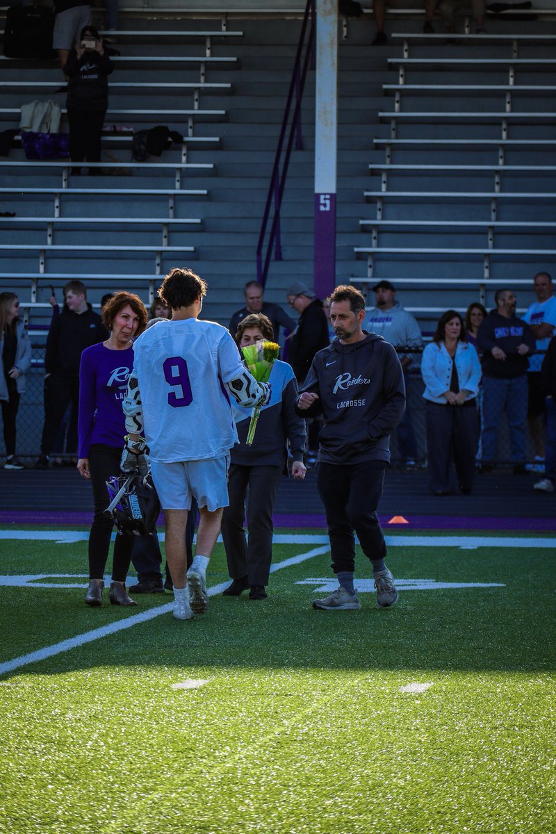MountUnionLax's tweet photo. Thank you, Seniors 👏🏼 

@purpleraiders @mountunion https://t.co/CqCxAUPnJN