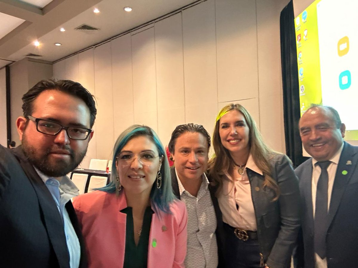 Coparmex_PR's tweet photo. En el marco de Juntas Nacionales de @Coparmex, asistimos a la Sesión de Consejo Directivo https://t.co/oNnFiNq7FK