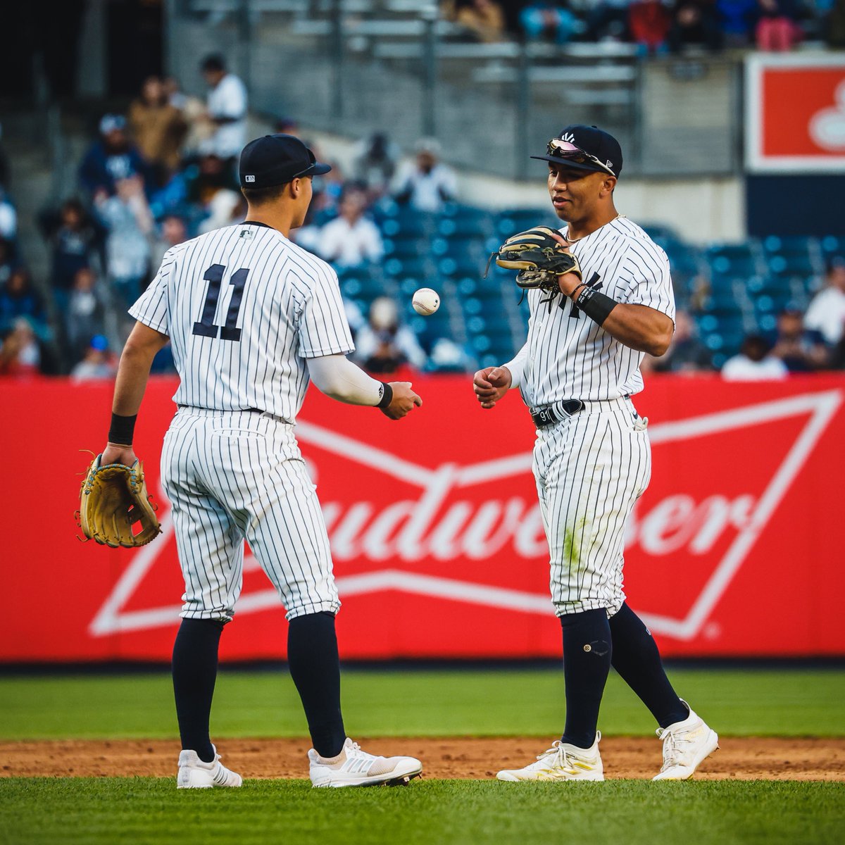 Yankees's tweet photo. The kids came to play. https://t.co/9aFmnEA2Dt