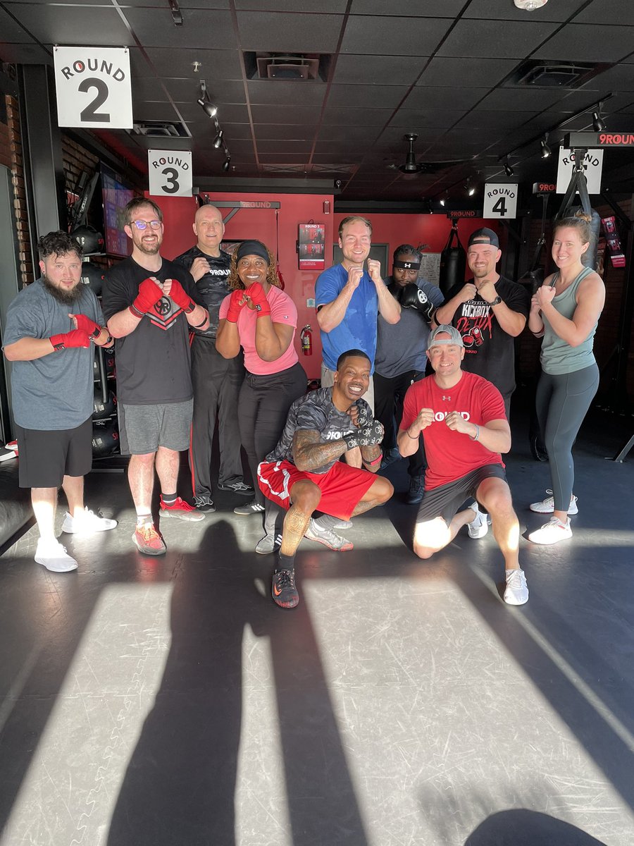 DrewStauf's tweet photo. Happy Thursday from 9Round HQ! Incredible week happening with some of the newest Franchisees of our #9RoundNation. Always a pleasure to spend time with such awesome people. #9round #franchising #international #fitness #kickboxing https://t.co/wS2SDcV6x0