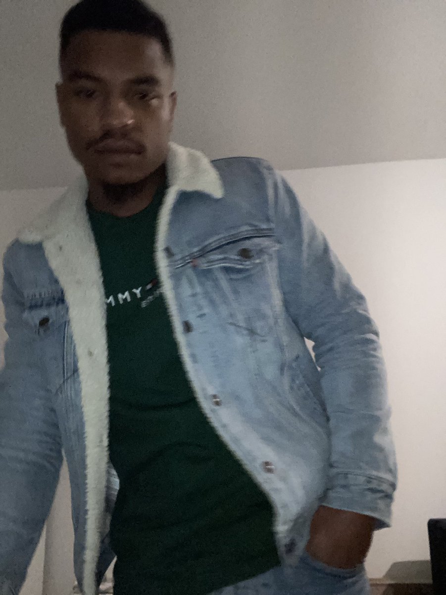 ronn_j1's tweet photo. It’s been a minute, Ja? https://t.co/7hxNZi86sn