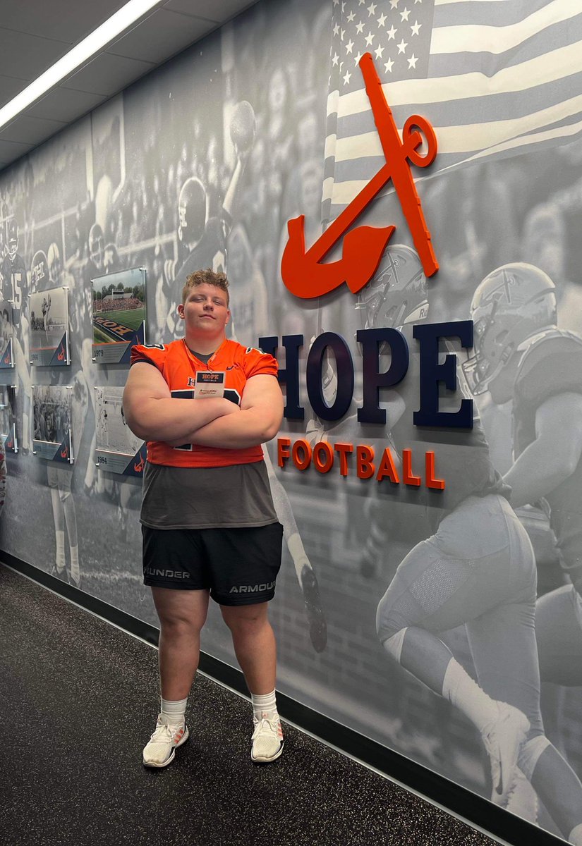 7BrennanMiller3's tweet photo. Nice day in Holland! The hospitality was top tier. Thank you for the opportunity! @Coach_HThompson @PStuursm @CoachHawken @MIexposure @youareathlete https://t.co/NYnv7pMygU