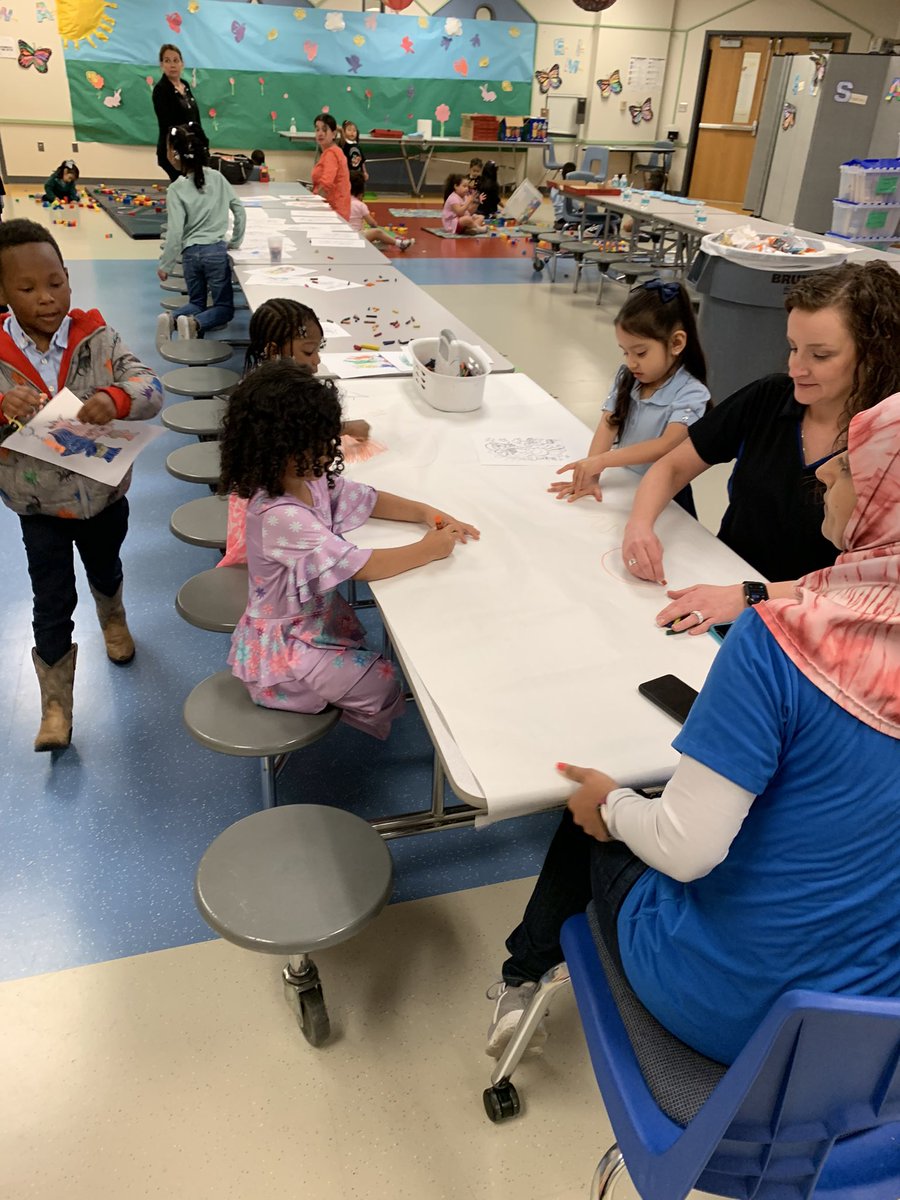 CliftonECS's tweet photo. PARENT NIGHT OUT for Clifton students that had perfect attendance for the fifth six weeks. Pizza, legos, and movie party!! @IrvingISD #PNO #AttendanceSuperHeroes #CliftonCan https://t.co/ZkBH81f3E6