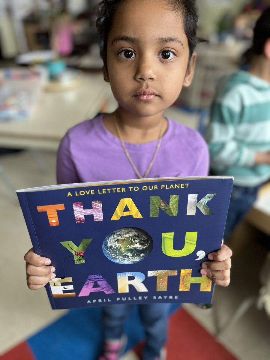 KinderVv's tweet photo. What a wonderful day to celebrate Na’a! She gives us so much and appreciates the reciprocal relationship of us giving back to her. 
Ask your child what they are grateful to Na’a for! 
#EarthDay2023 #Kindergarten https://t.co/cmRhvNyroC