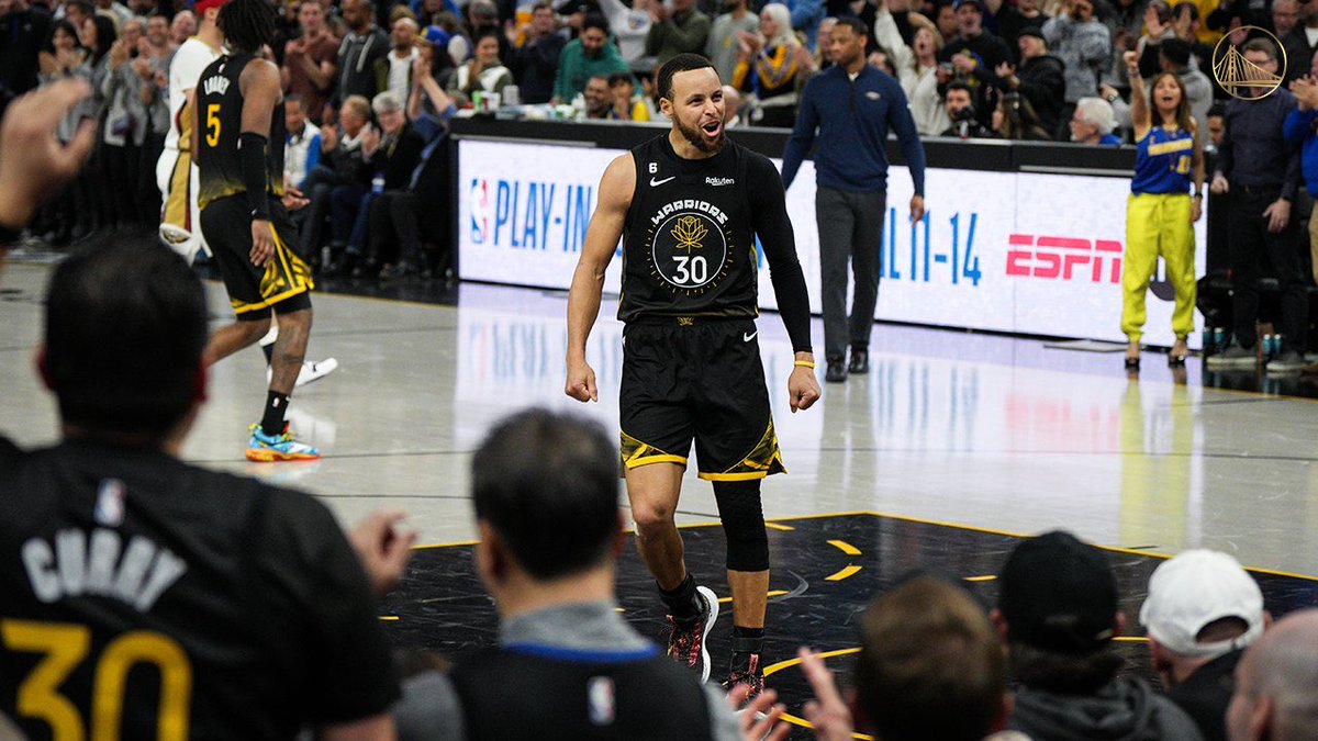 warriors_bra's tweet photo. 🚨 PIX DE R$ 50 PARA ACERTAR QUEM ACERTAR EM CHEIO QUANTOS PONTOS, ASSISTÊNCIAS E REBOTES STEPHEN CURRY FARÁ HOJE À NOITE:

REGRAS:
• RT + ❤️ neste tuíte;
• Estar seguindo @warriors_bra e @KTO_brasil;
• Um palpite por pessoa;
• Palpitar até 23h;

VALENDO. #DubNation https://t.co/2qpKbdN2v6
