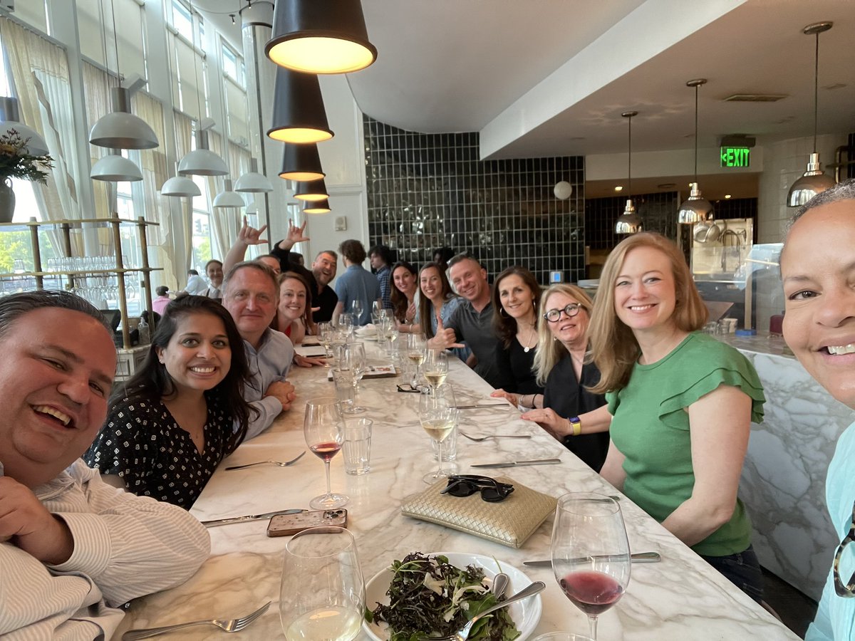 moletteogden's tweet photo. Always love hosting #Marines @WunThompsonNA #WundermanThompsonAtlanta @aprillangwell @CDevine1 @sunnitho @jschavez #lovemyjob https://t.co/l1crjGxgp5