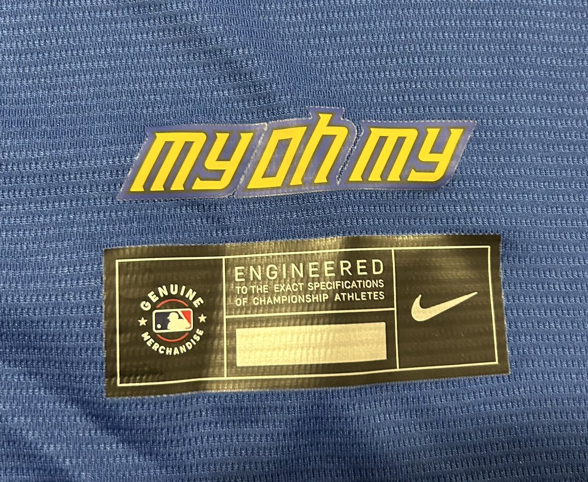 IISwitchII's tweet photo. leaks of the Mariners City Connect unis 👀 https://t.co/0UjxvdqBHi