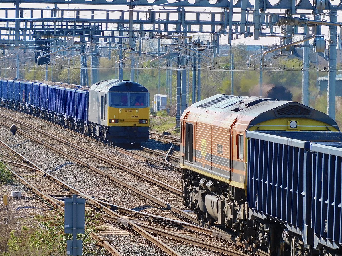 As it’s #FreightFriday I would like to share this picture of depicting the flow of aggregates from the West Country eastwards #tug #Shedwatch @thesatnav @LeicRailAle170 @Andym13 @holtona72 @WilsonBone @MrDeltic15 @Bennybizzle1