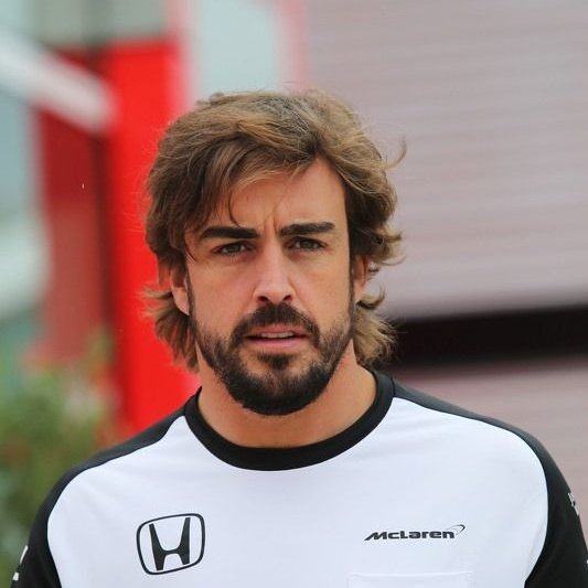 beepopofc's tweet photo. SÓ ACREDITAMOS VENDO!

RUMOR: DeuxMoi recebeu a informação de que tabloides espanhóis estão falando sobre um possível romance entre Taylor Swift e o piloto espanhol de F1, Fernando Alonso. https://t.co/8QpTXUsmQm