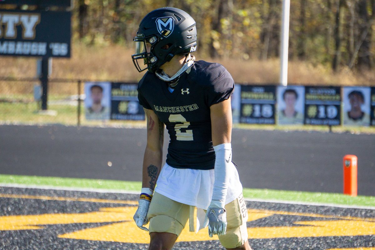 82_GabeM's tweet photo. Can a celebrity grant me $15k so I can play 1 more year?? 😭😭 promise the investment will be worth it. https://t.co/vyUic8XE6i
