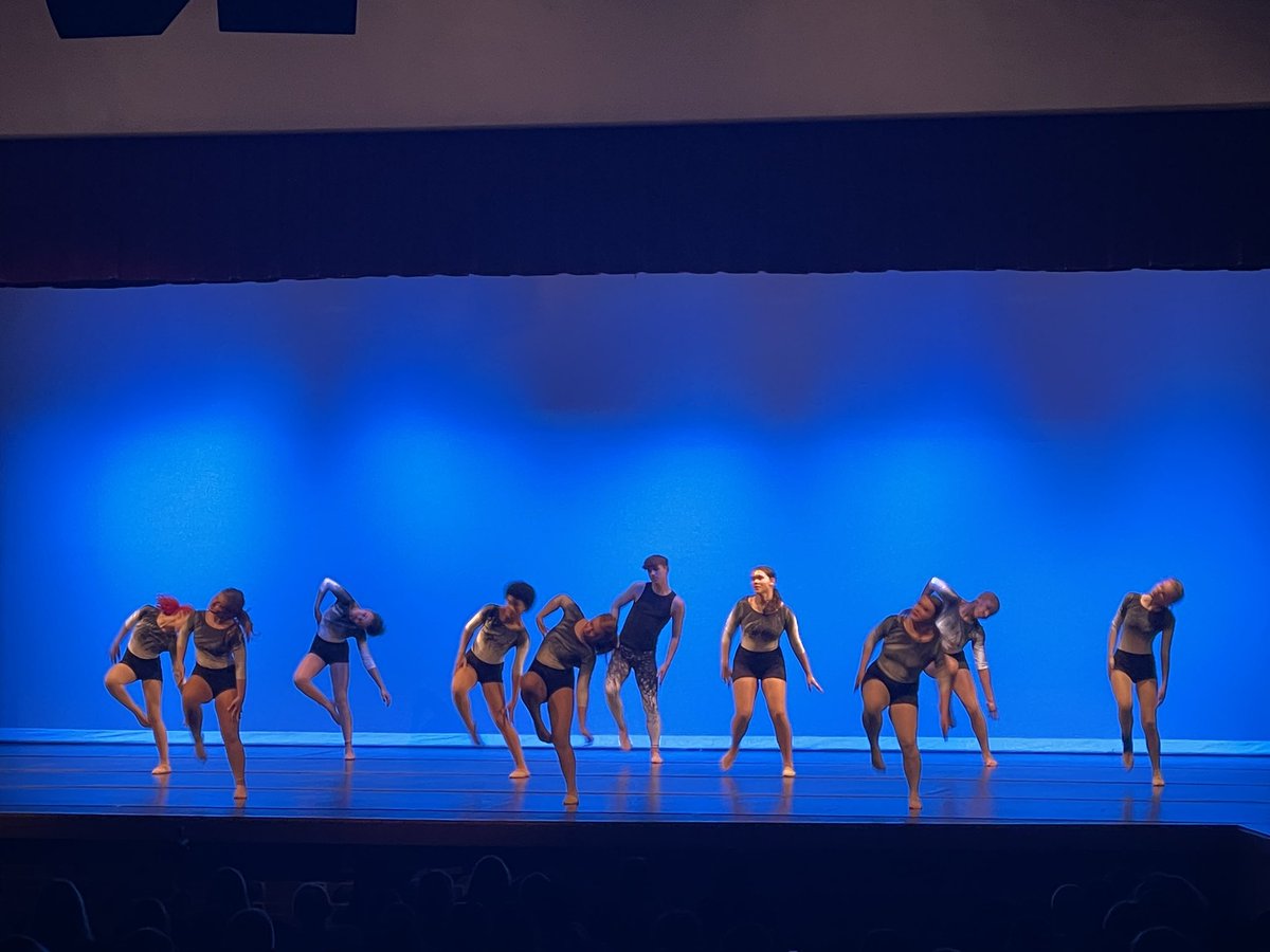 GBHSaacps's tweet photo. The GB Spring Dance Concert was a success. Thank you to our dancers for your hard work especially our seniors. #gophernation #GBdance ❤️🤍 https://t.co/k1bxJvBJXB