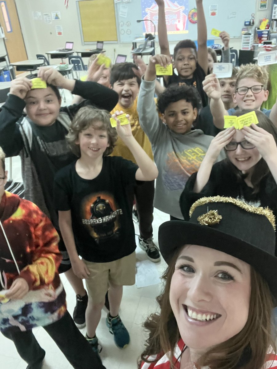 perrymanclass's tweet photo. What a great week of learning it��s been at our 5th grade carnival! Students answered questions to play games and earn prizes! https://t.co/cvo4cv8M2T